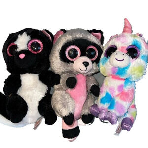 3 Ty Beanie Babies Flora, Wishful and Rocco